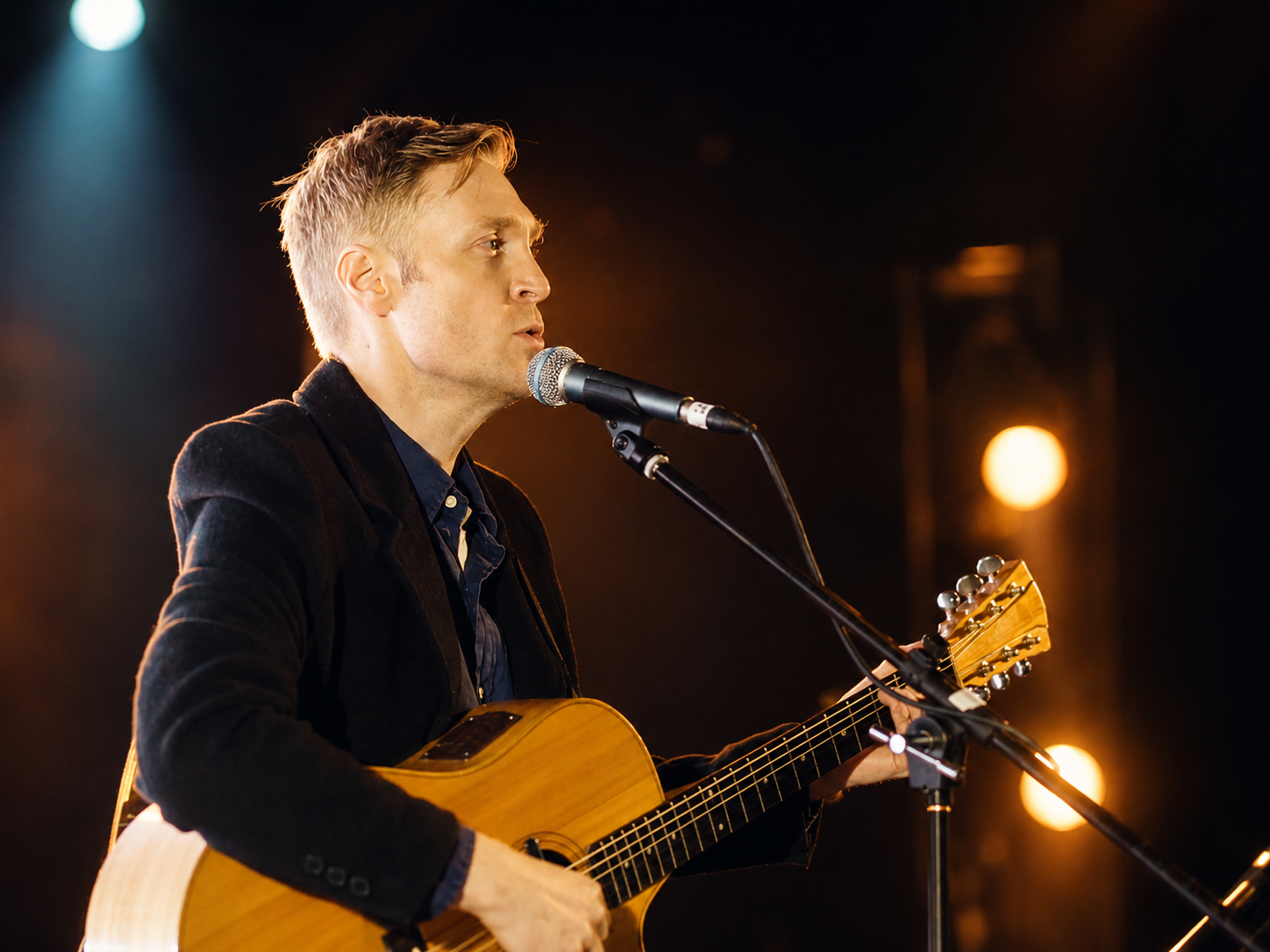 Robert Rosina performing at a wedding reception.